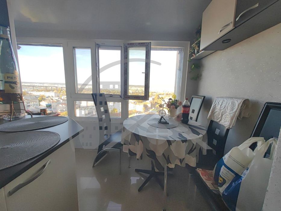 Продава се Двустаен апартамент в Варна, Аспарухово - 60 кв.м за 2284 €/кв.м - Снимка #3