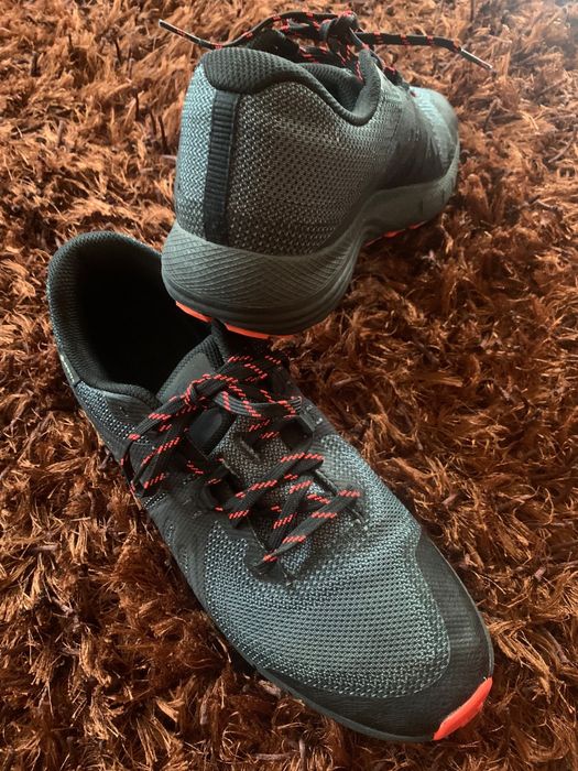 Under Armour маратонки