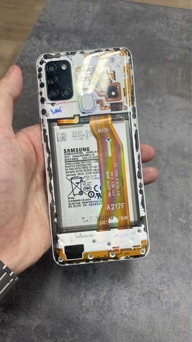 Samsung A21S в хорошем состоянии
