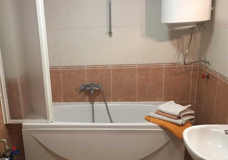 Дава се под наем Тристаен апартамент в Пловдив, Изгрев - 83 кв.м за 86500 € - Снимка #2