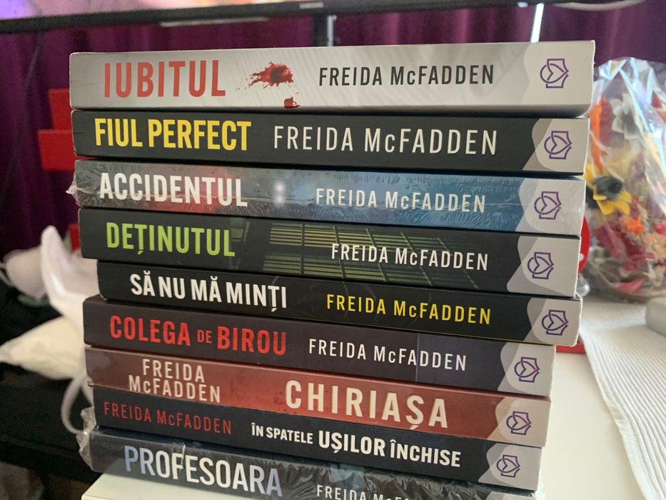 Set carti Freida McFadden