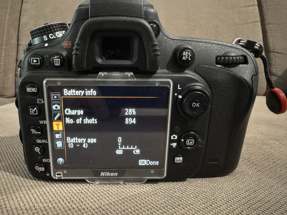 Aparat foto DSLR Nikon D610 Full Frame + Obiective Nikkor 24-120 f/4 si 50 f/1.8D - 11.000 de cadre