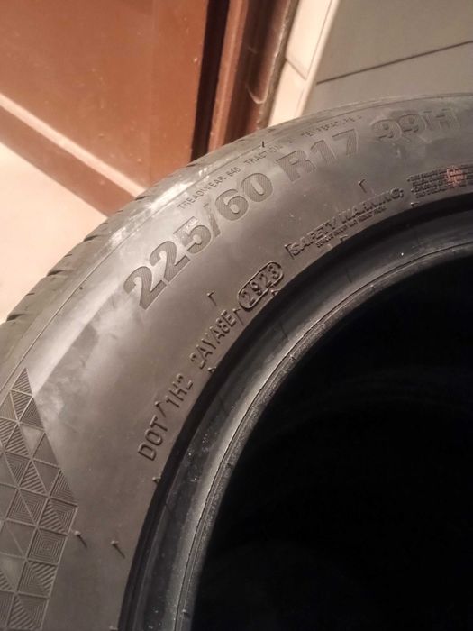 Vând 2anvelope Kumho