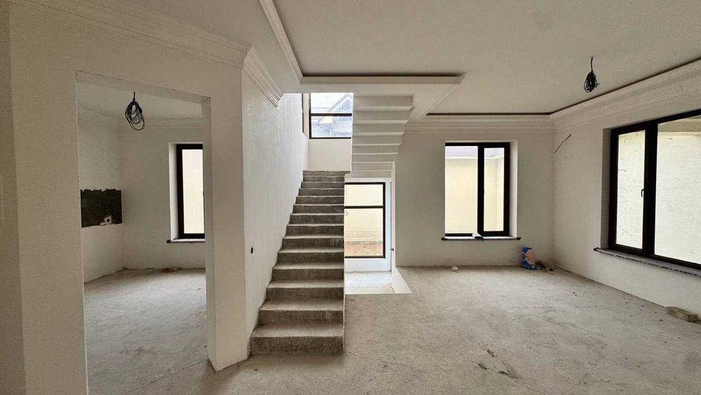 ЯНГИ ЗАМОНАВИЙ ҲОВЛИ  Юнусобод тумани, Барака маҳалла СОТУВДА