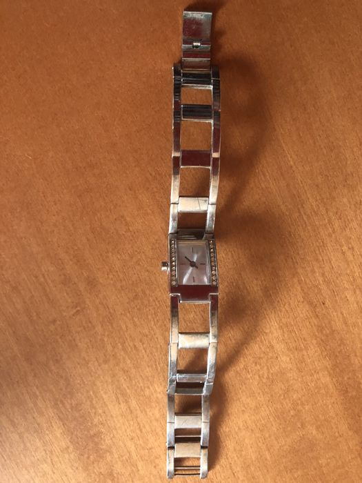 Ceasuri de Dama cu baterii