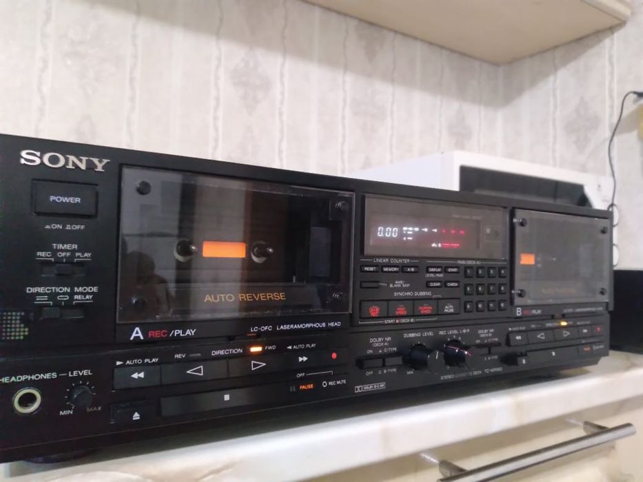 Продам кассетную деку   SONY TC-WR950