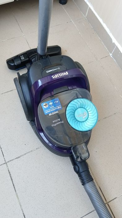 Пылесос Philips 1900watt