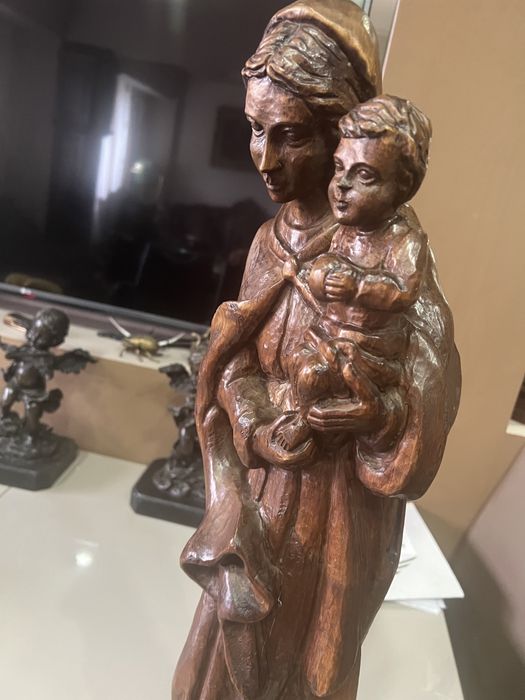 Statueta lemn inalta