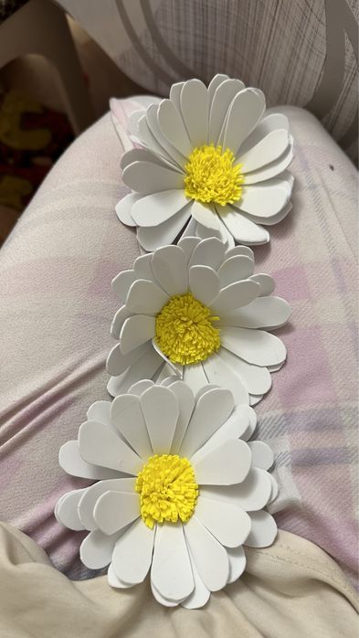 Продается резинка ромашка