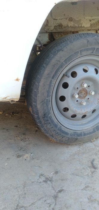 4  штук накаченый балон