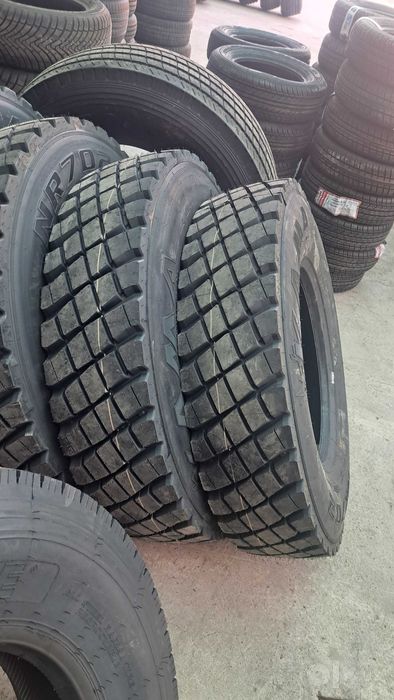 Автошина 11R22.5 Annaite 366 18слой ( Зил Камаз Газ Исузу )