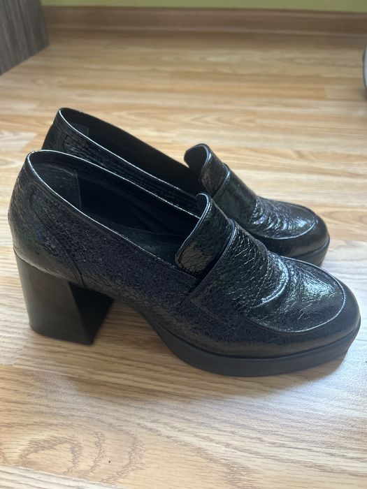 Боти Galdini естествен лак 40 номер