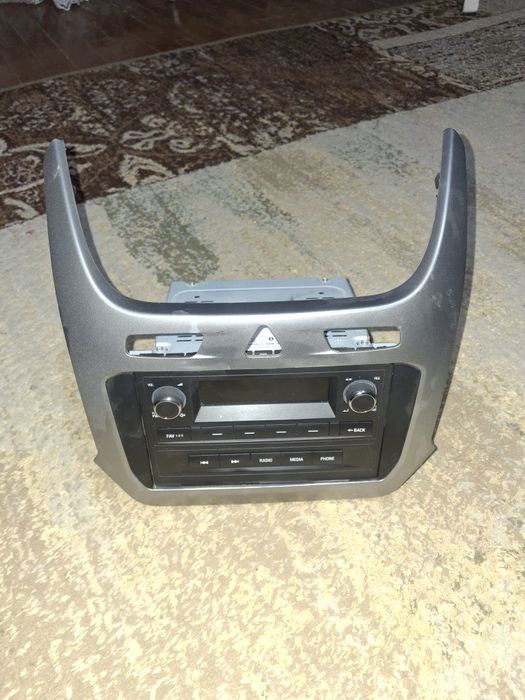 Магнитола штатный