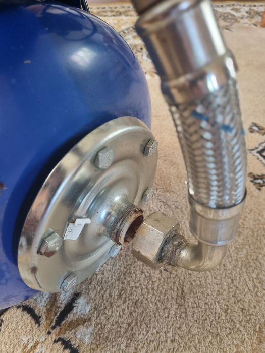 Продам насосную станцию Mateus.