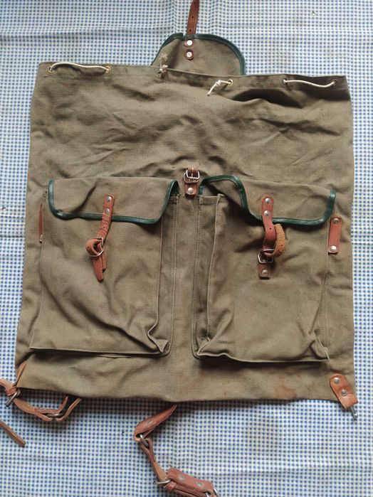 туристическа раница старо производство