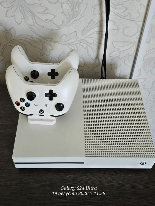 Приставка Xbox one