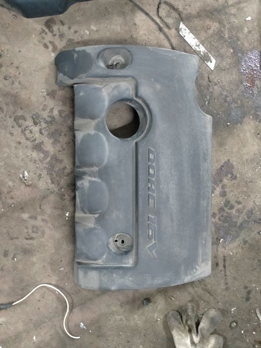 Продам крышку двигателя киа Церато