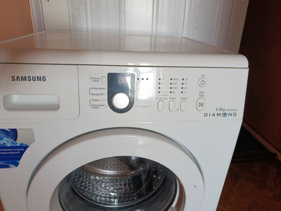 Продам стиральную машинку