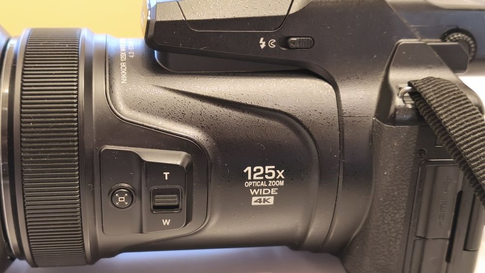 Фотоапарат Nikon P1000 - 24-3000 zoom