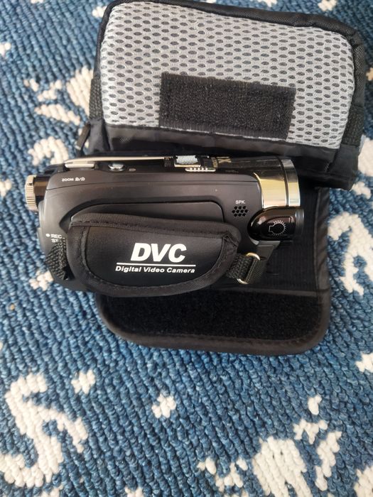 Сотилади Sony мини видеокамера