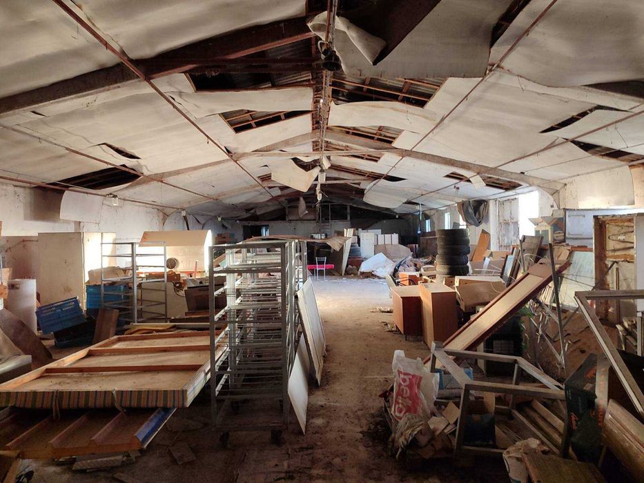 Дава се под наем Промишлена сграда в с. Плачидол, Област Добрич - 1080 кв.м за 230000 € - Снимка #8