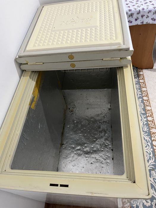 Морозильник в хорошом состояний