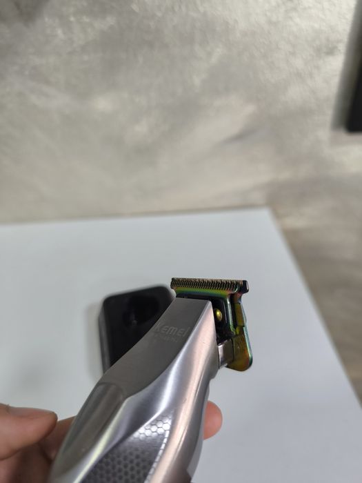 Kemei cu lame de skeleton babyliss