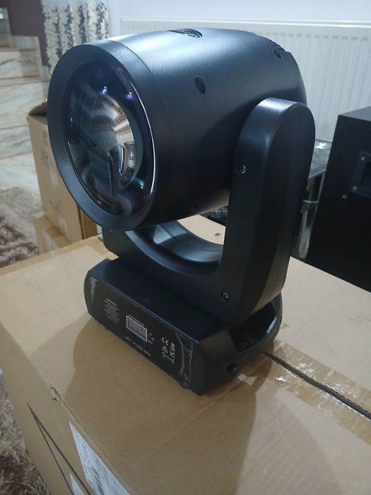 Moving head Beam 200w nou lumini disco
