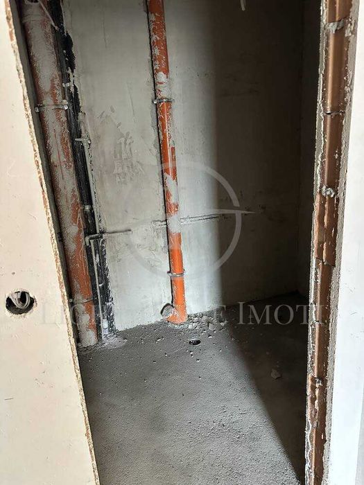 Реф. 4382 Тристаен АКТ 14 / Тракия