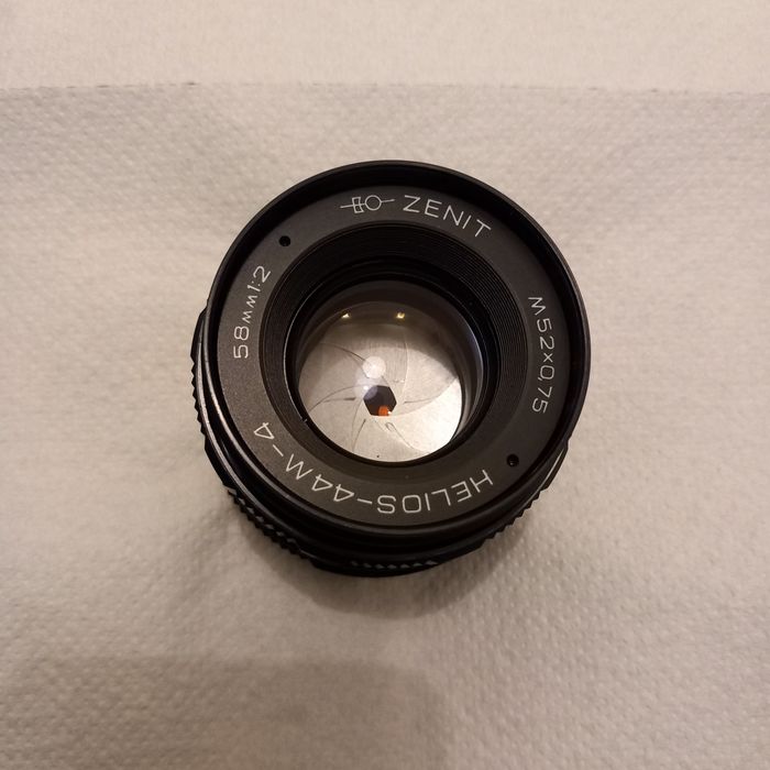 Obiectiv foto Helios 44-4 58mm f/2 (M42)