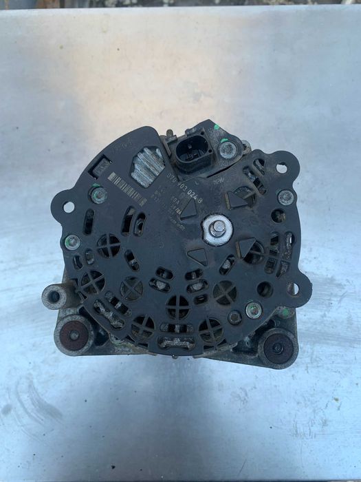 Alternator volkswagen touareg 7L 2.5 cod 070903024B