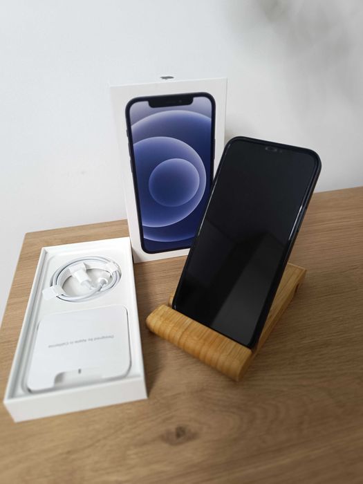 Продам iPhone 12 128gb цвет Черный (Black)