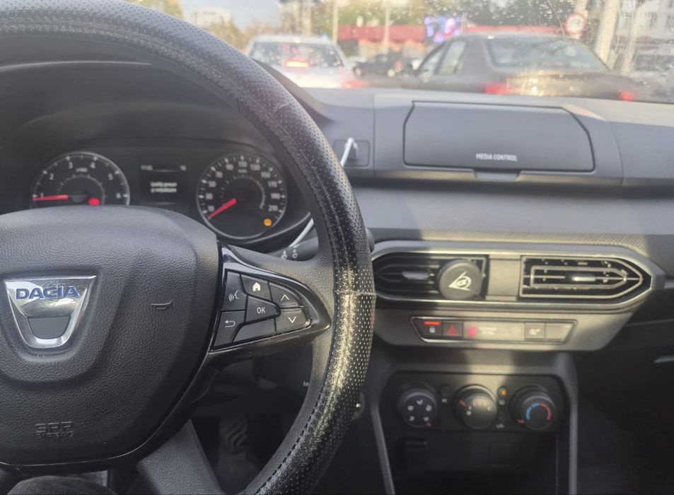 DACIA Logan 2022 — imagine 4