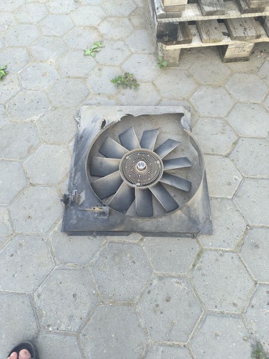 Продам фары на БМВ х5