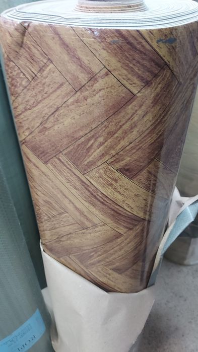 Linoleum 1m.latime 20m lungime 1,2 gri Nou și pt camera copilului