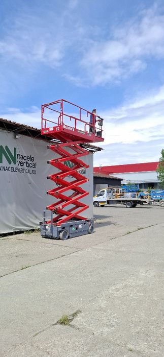Nacela foarfeca electrica de vanzare Haulotte Compact 14, 14m, an 2014, baterii noi, ISCIR, latime 1,2m, second hand, 7700 euro