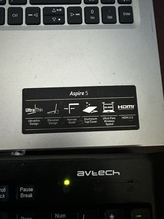 Noutbook Acer Aspire 5