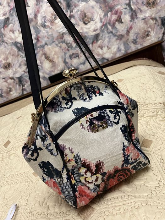 Продаю кажаные сапоги