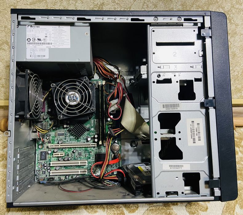 Старый персональный компьютер