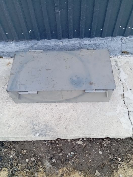 Ящик под инструмент.