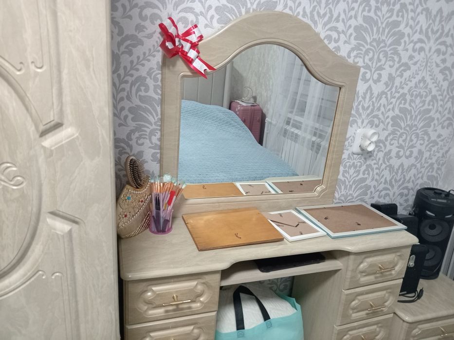 Срочно продаю  сполный