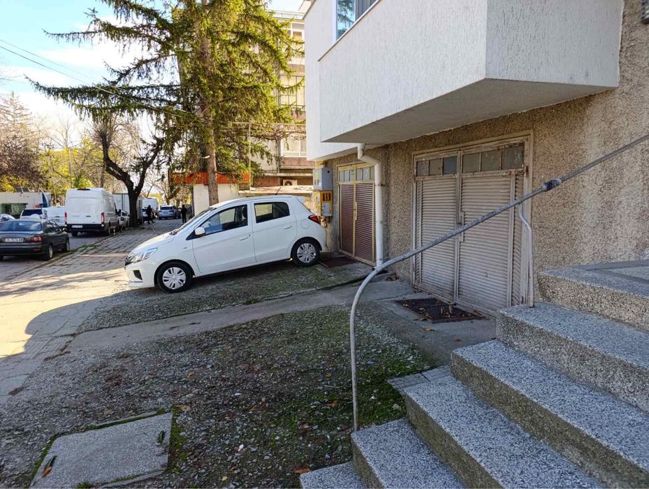 Продава се Гараж / Паркомясто в Шумен, Добруджански - 18 кв.м за 1700 €/кв.м - Снимка #1