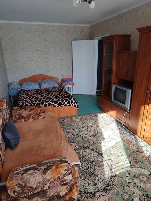 По часам и сутки. Аристон