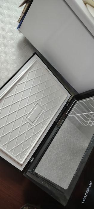 Продам бу морозильную ларь 50000