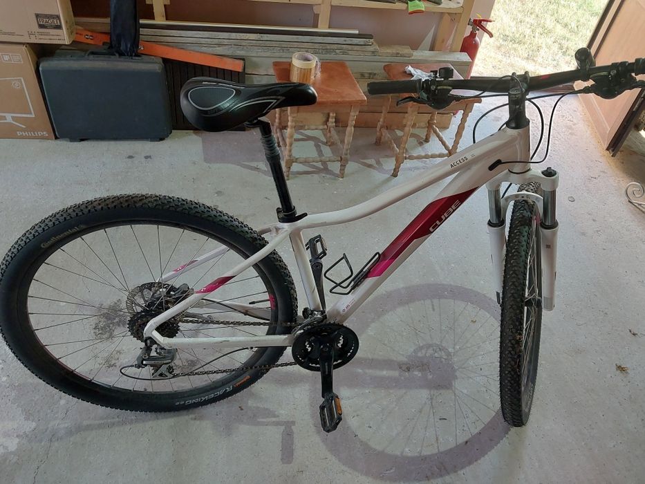 Bicicleta Cube acces hpa