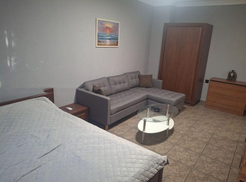 Дава се под наем Едностаен апартамент в София, Медицинска академия - 57 кв.м за 562 € - Снимка #1