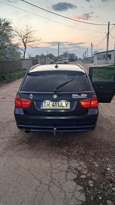 BMW 318d 2011 proprietar