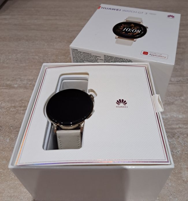 Часовник Huawei gt3