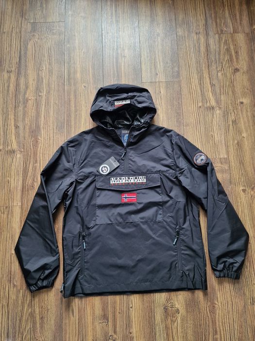 Страхотна мъжка ветровка яке размер S M L XL 2XL