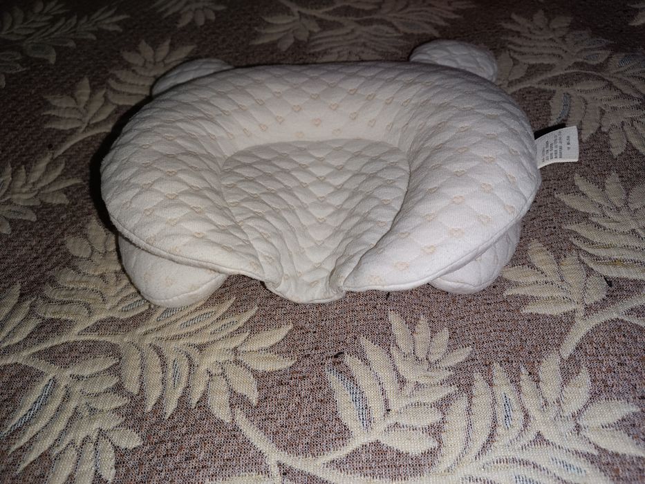 Подушка для новорожденых